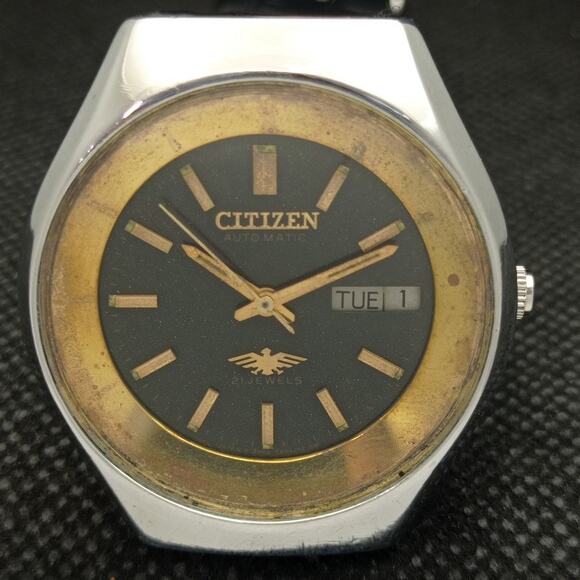 Vintage 1994 Citizen Automatic Mens Silver Watch W/daydate & Gold accents - Picture 4 of 8